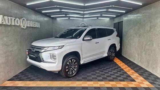 MITSUBISHI PAJERO SPORT 2.4 16V MIVEC TURBO DIESEL HPE AWD AUTOMÁTICO MITSUBISHI PAJERO SPORT 2.4 16V MIVEC TURBO DIESEL HPE AWD AUTOMÁTICO